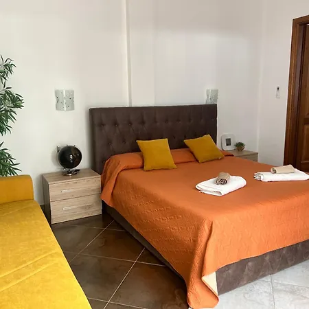 Guest house Le Residenze Del Mare La Caletta