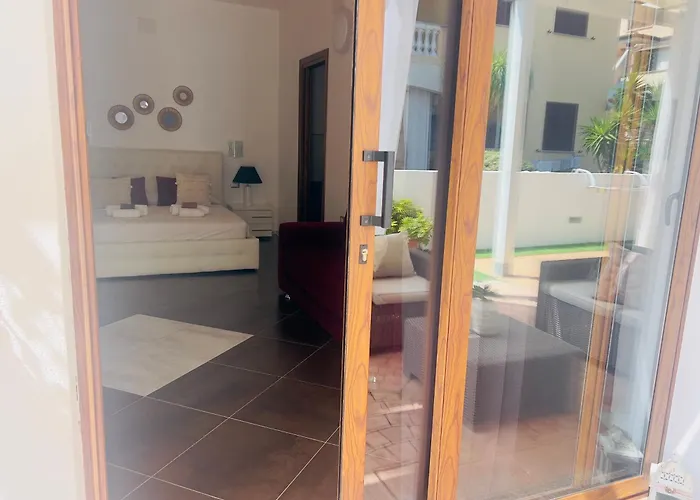 Le Residenze Del Mare Konukevi 3*